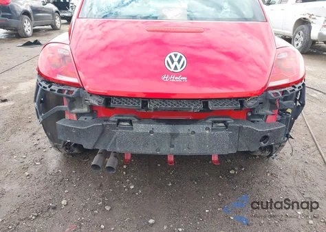 2013 Volkswagen Beetle 2.5L Entry из США, поврежденный, VIN 3VWFP7AT3DM645071